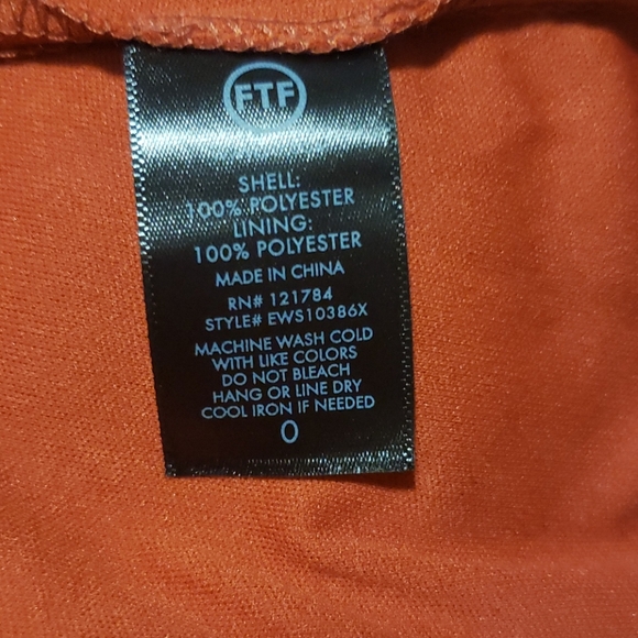 Blouse - Picture 2 of 4